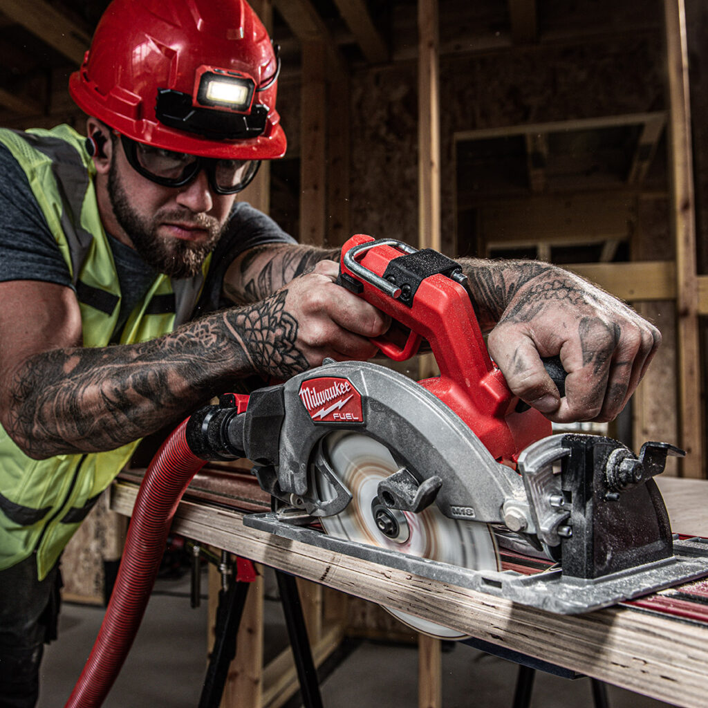 Milwaukee Circular Saw M18